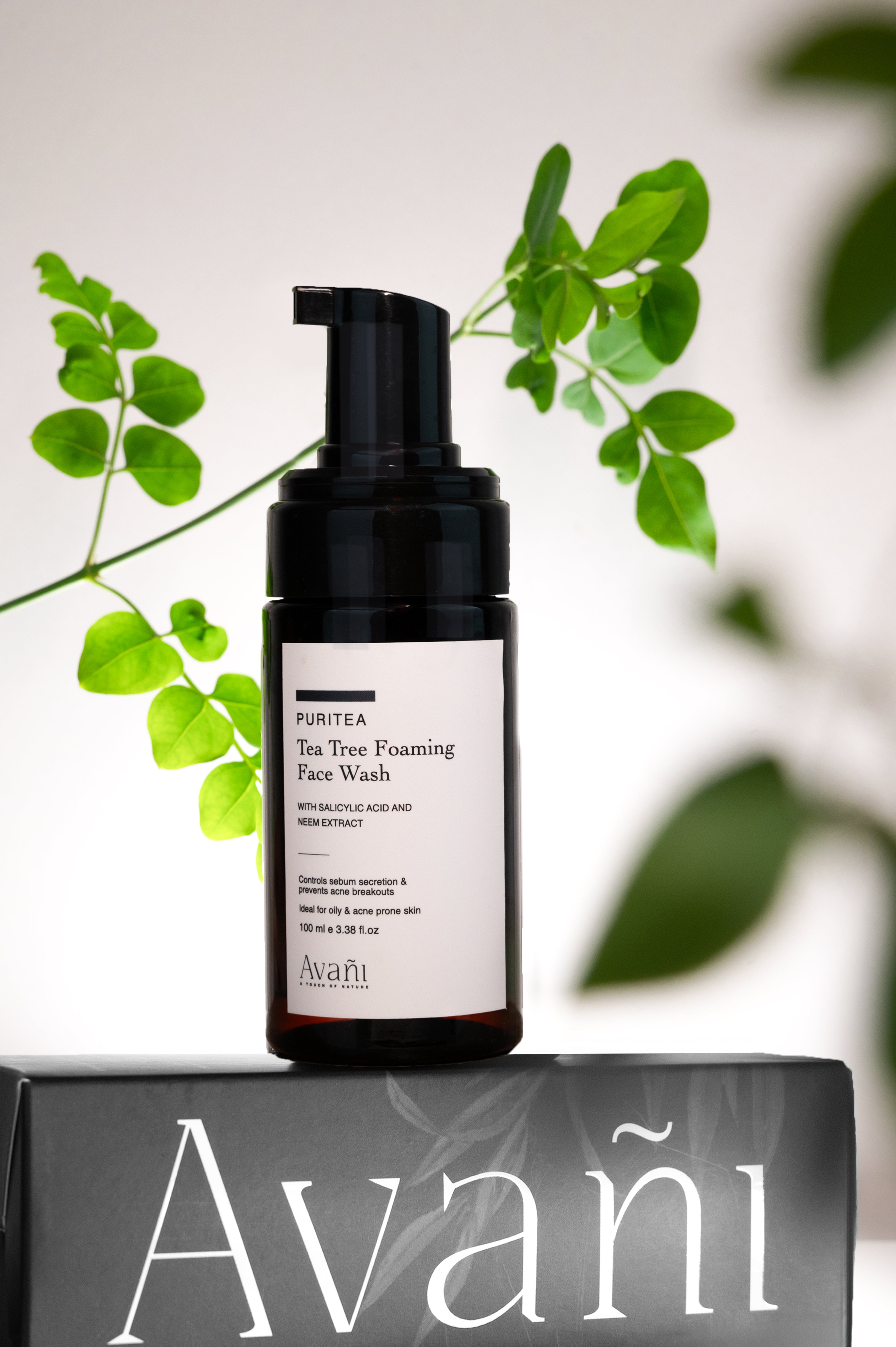 Puritea –Tea Tree Foaming Face Wash